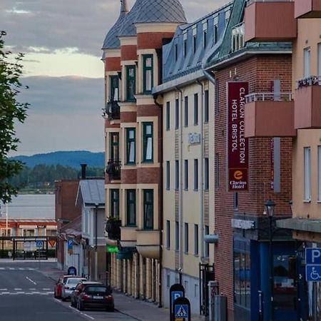 Home Hotel Bristol Арвика Экстерьер фото